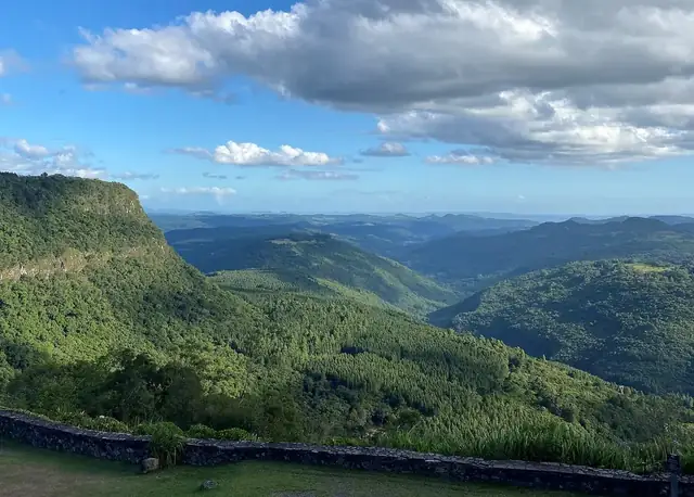 Vale verde da Serra Gaúcha